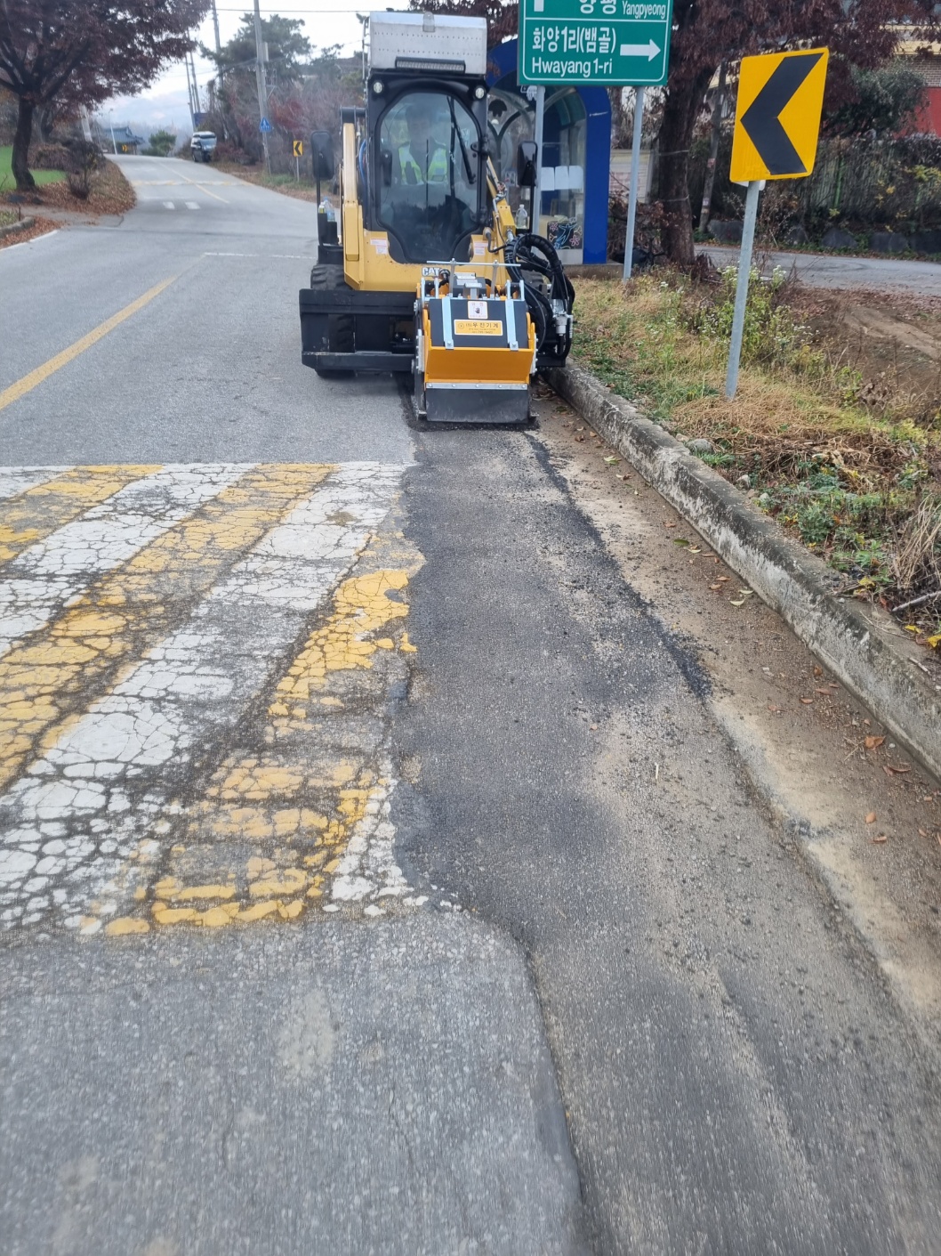 235390726_x9AkXcdZ_7e89e286bd1ce2e3ac3faa42aeda6a83e3657d91.jpg 이미지크게보기
