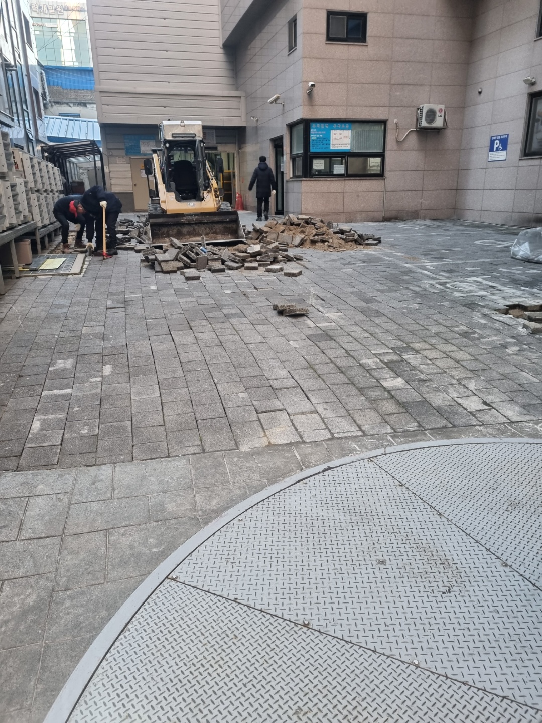 235390760_Fx4kZGcq_52df5088734b4e131632911c1440656daef90fe1.jpg 이미지크게보기